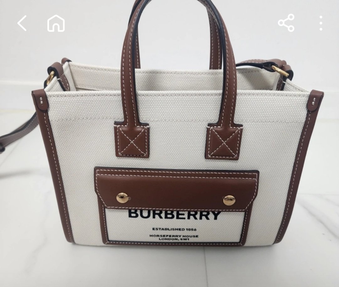 버버리 미니 프레야 토트