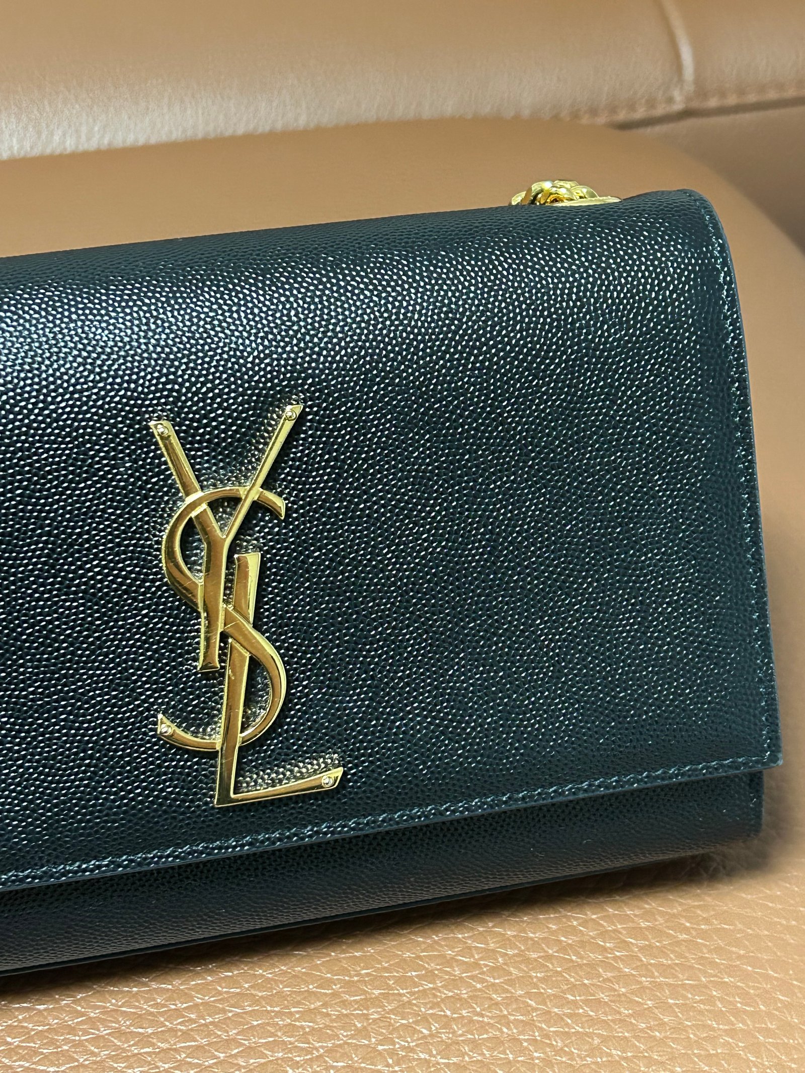 생로랑 케이트 스몰백