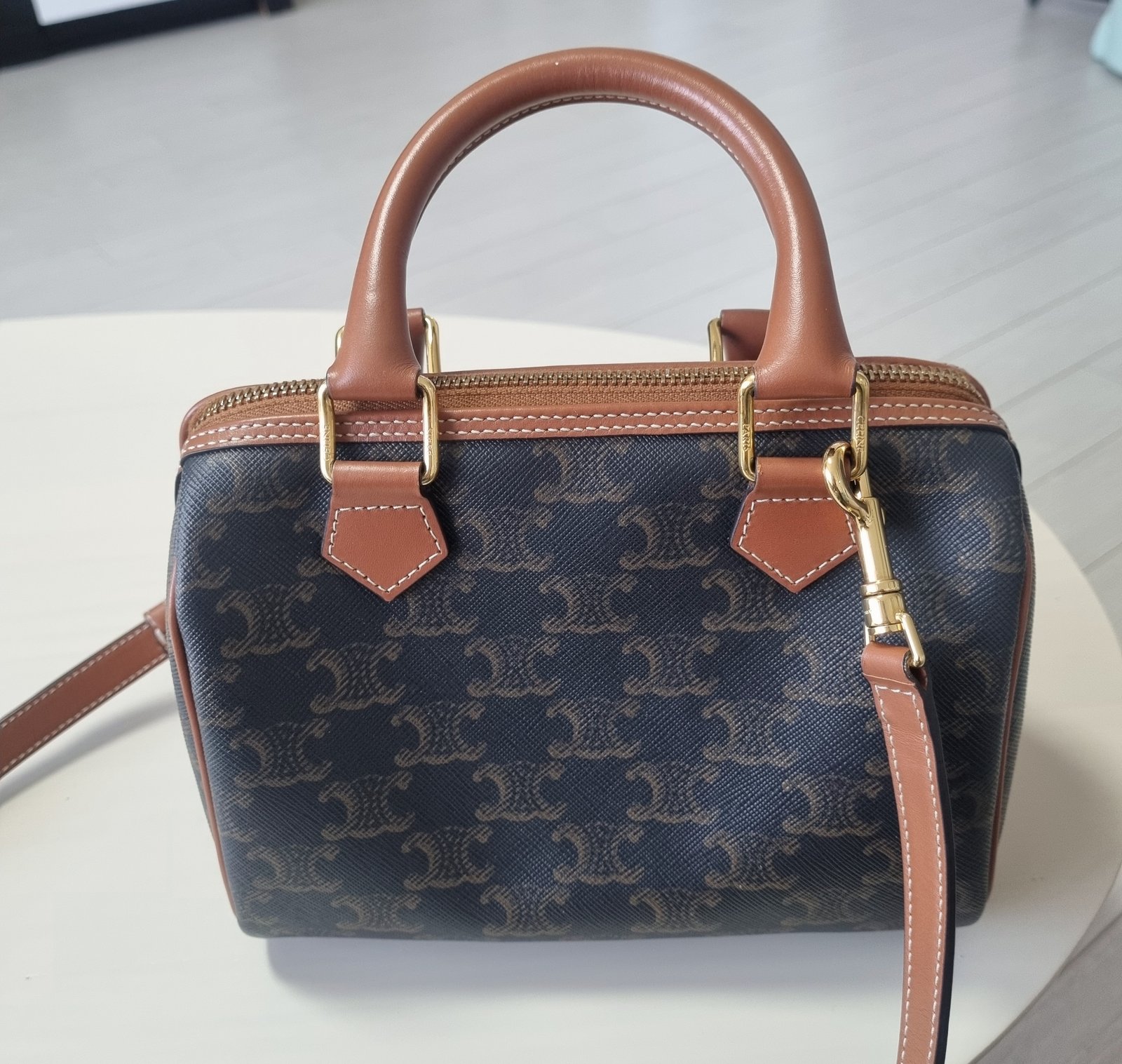 셀린느 보스턴백 스몰