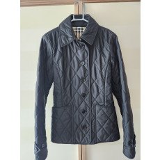 버버리 페르넬리 다이오몬드 퀼팅자켓