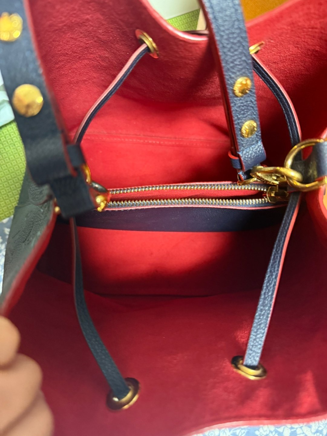 네오노에 팔아요