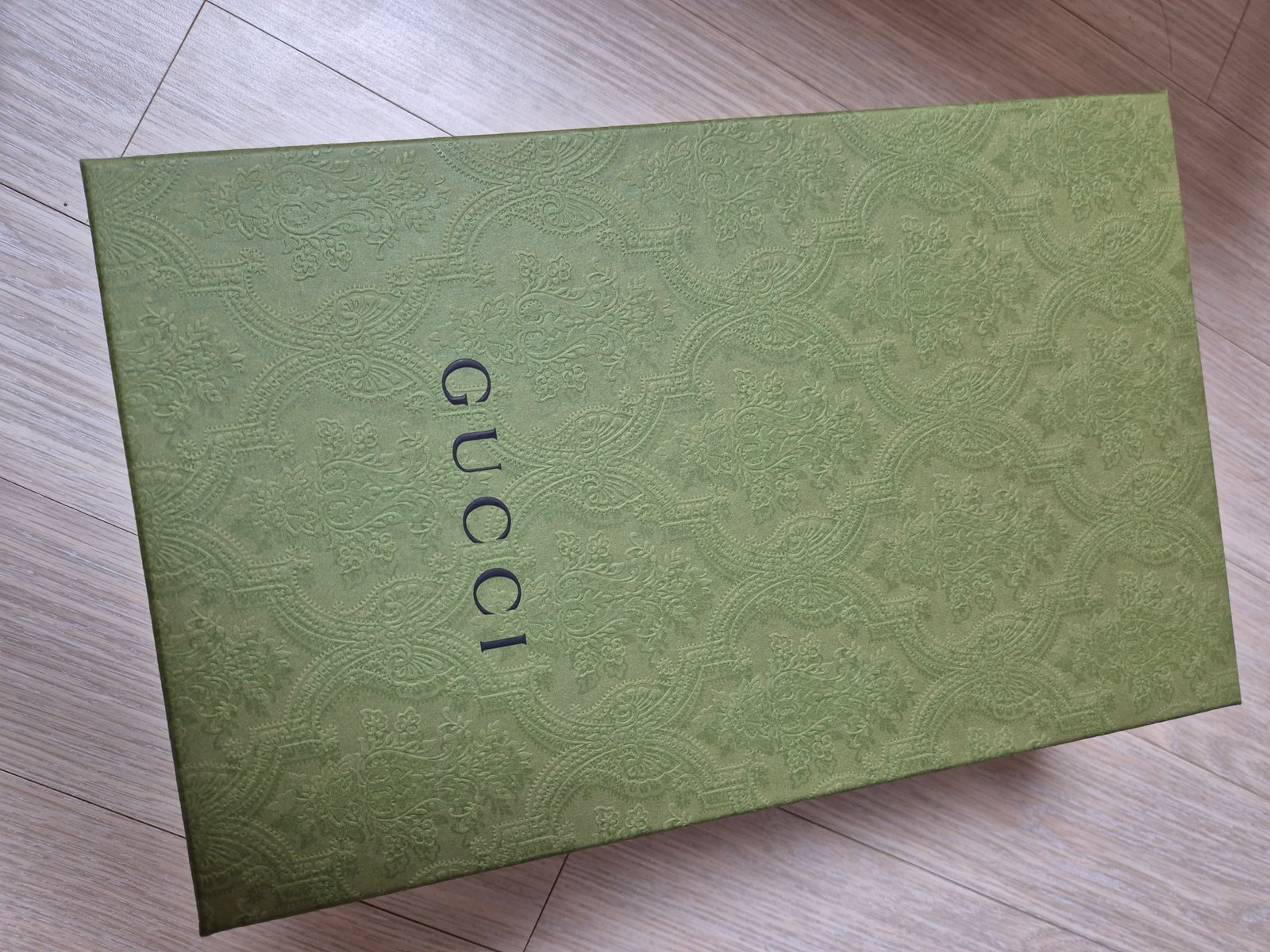 구찌 블랙 가죽 로퍼