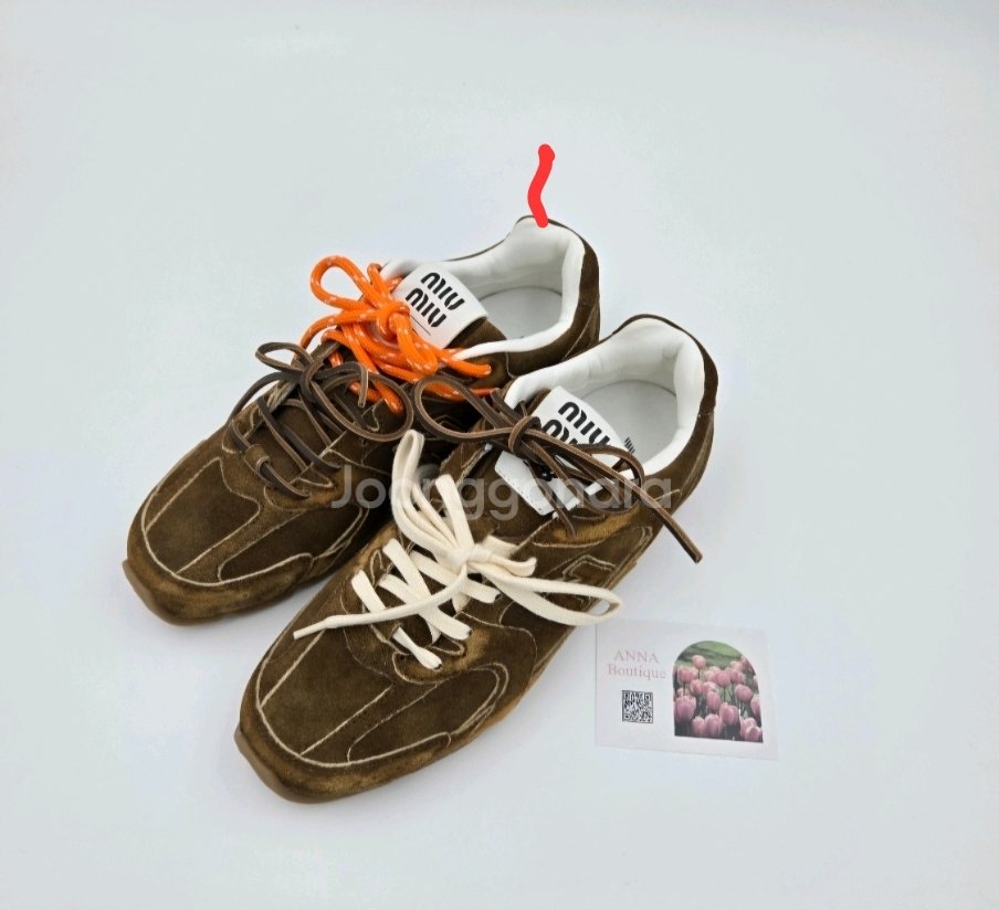 미우미우 × 뉴발란스 530