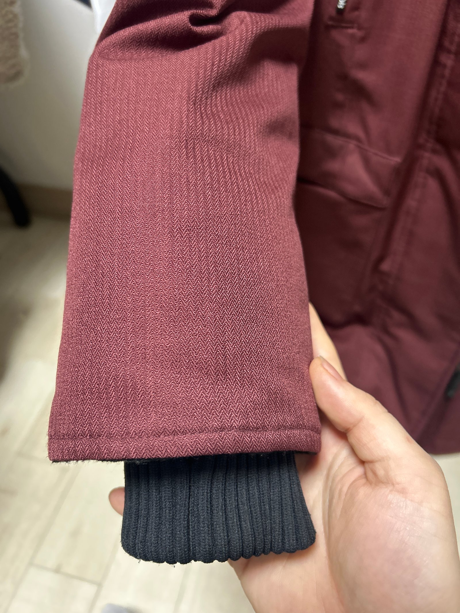 노비스 여성패딩 버건디 s